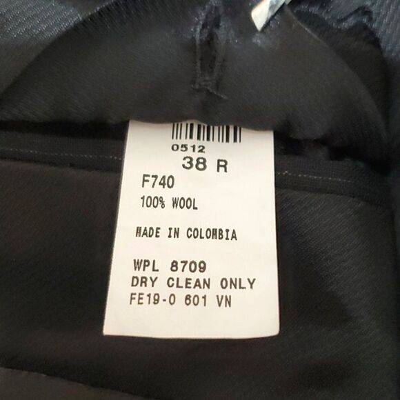 ALFANI SPORT COAT, Sz 38R, BLACK/GREY, PINSTRIPE, 3 BUTTONS, WOOL - Picture 9 of 15